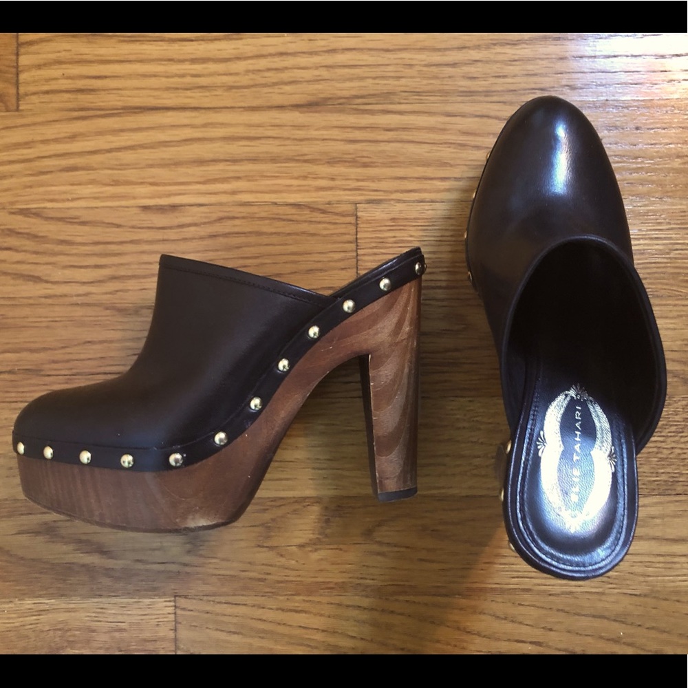 Elie Tahari black leather mules gold studded EU 37